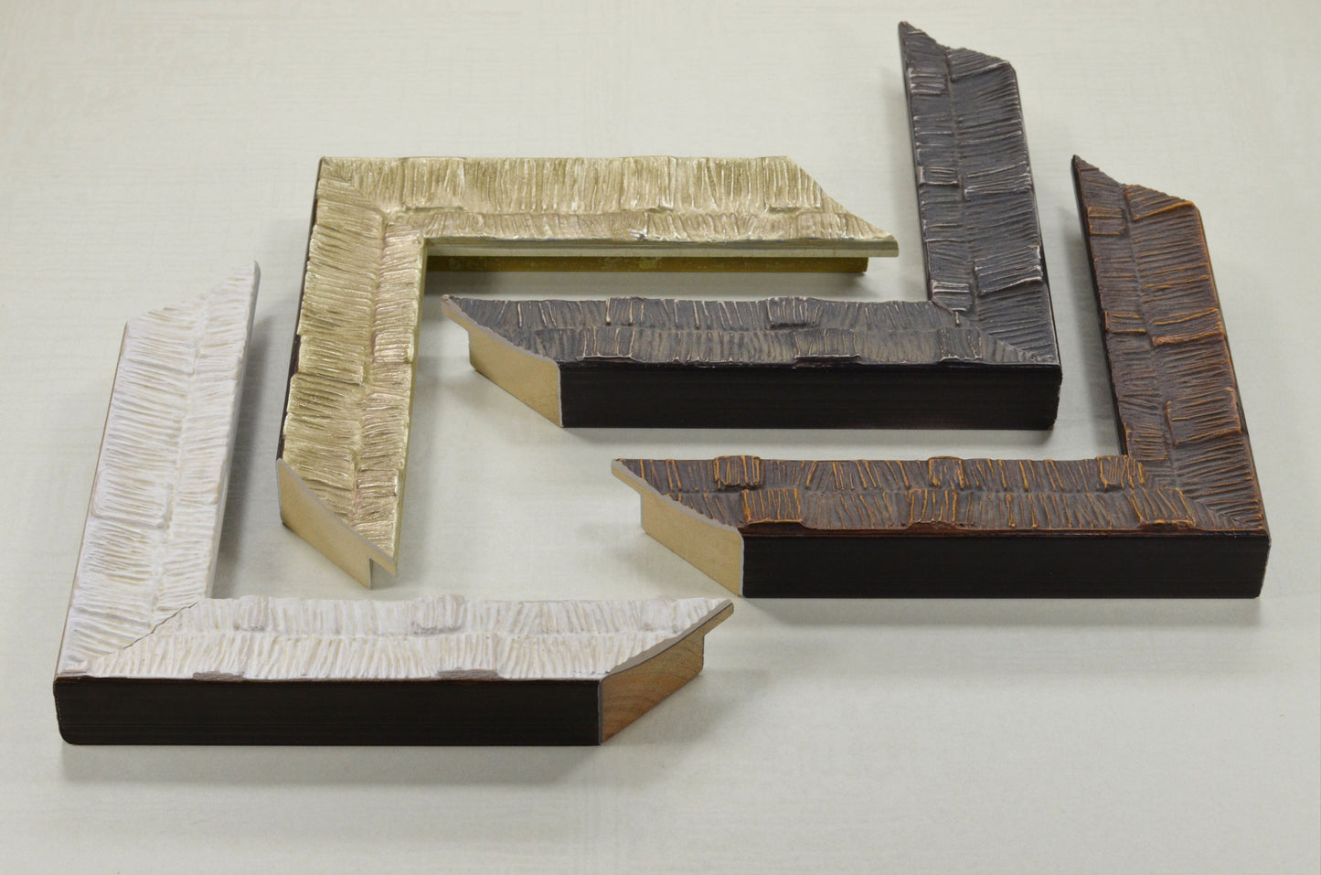 Photo Wooden Frame of unusual relief for home interior, 1,26 дюйма и высоту 0,8 дюйма. SMALL FRAME SIZES.