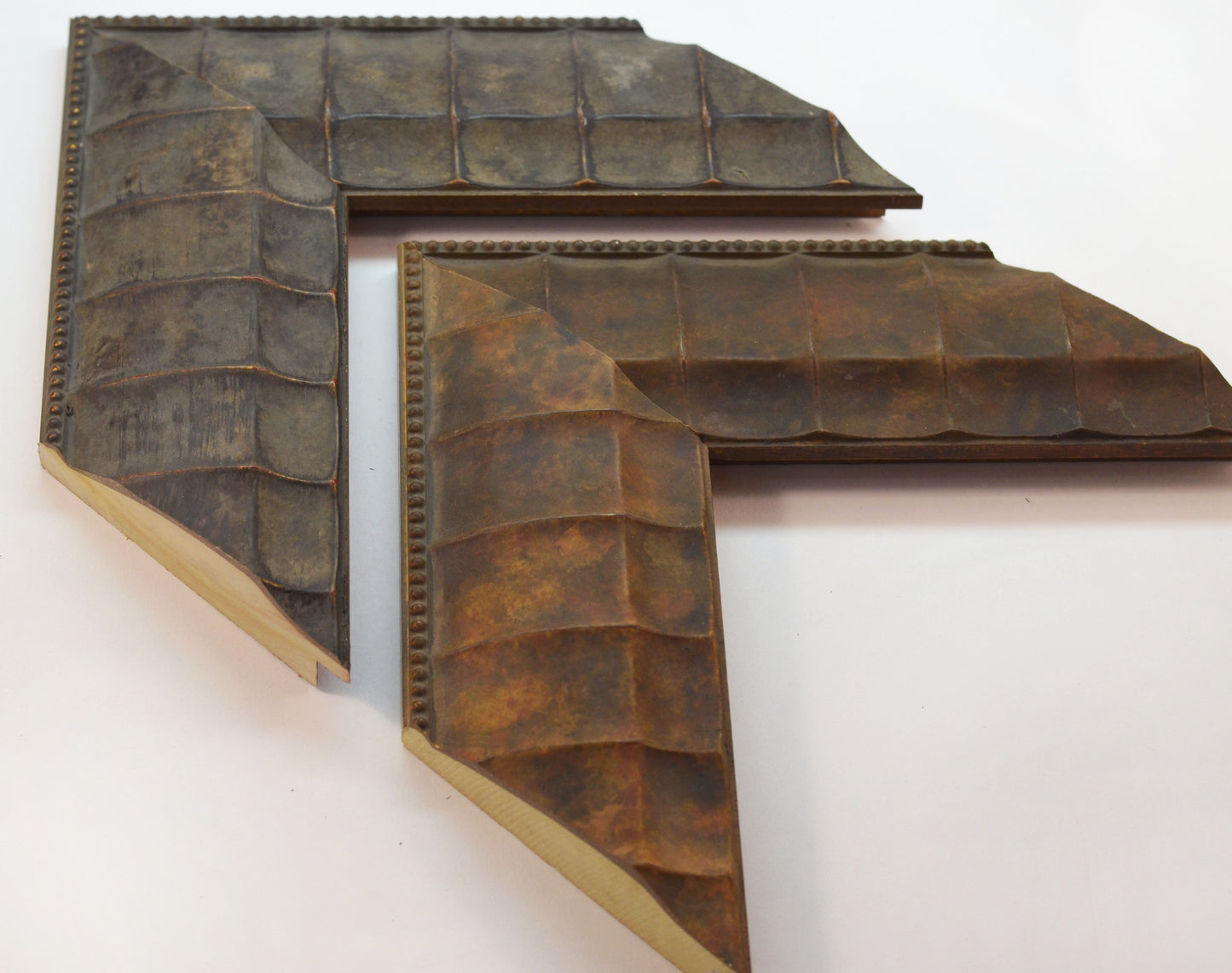 Unusual Picture Frame Turtle. Wood Frame Brown and Dark Brown. Width 3" x Height 1.1".