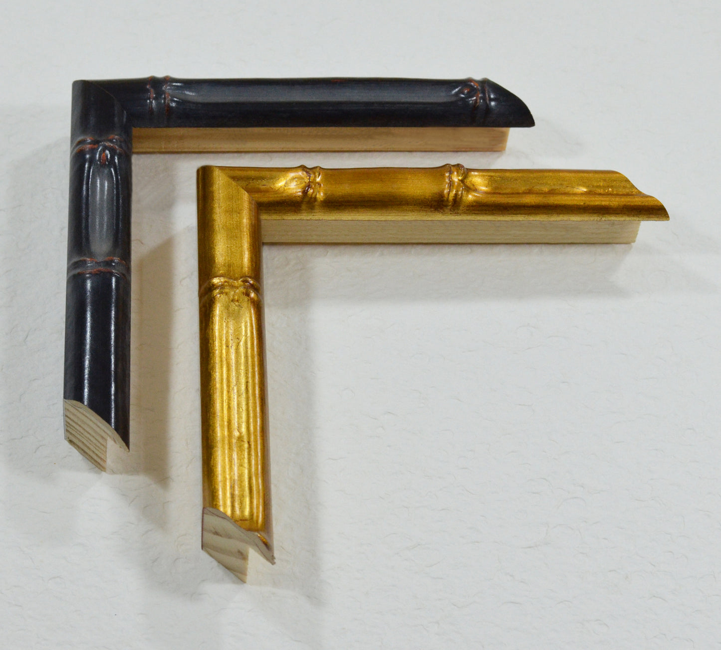 Wooden picture frame in bamboo style. Width 0.7 inches, height 1 inch. SMALL FRAME SIZES.
