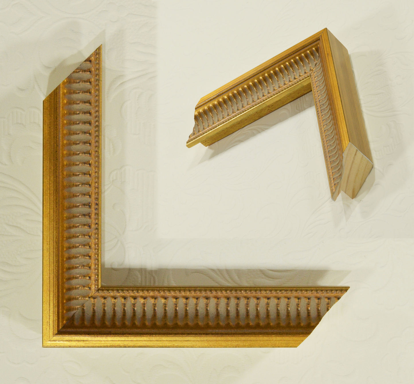 Frame, gold striped Rome, 1.1'' wide, 1.26" High.